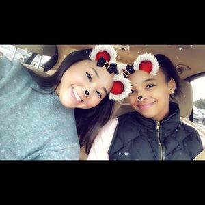 Meet your Posher, Ashley